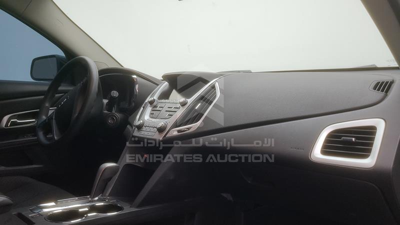 2GKAL8EKXF6303229 Auction: EmiratesAuction Lot: 412016 2GKAL8EKXF6303229 GMC Terrain 2015 SILVER Photo 37