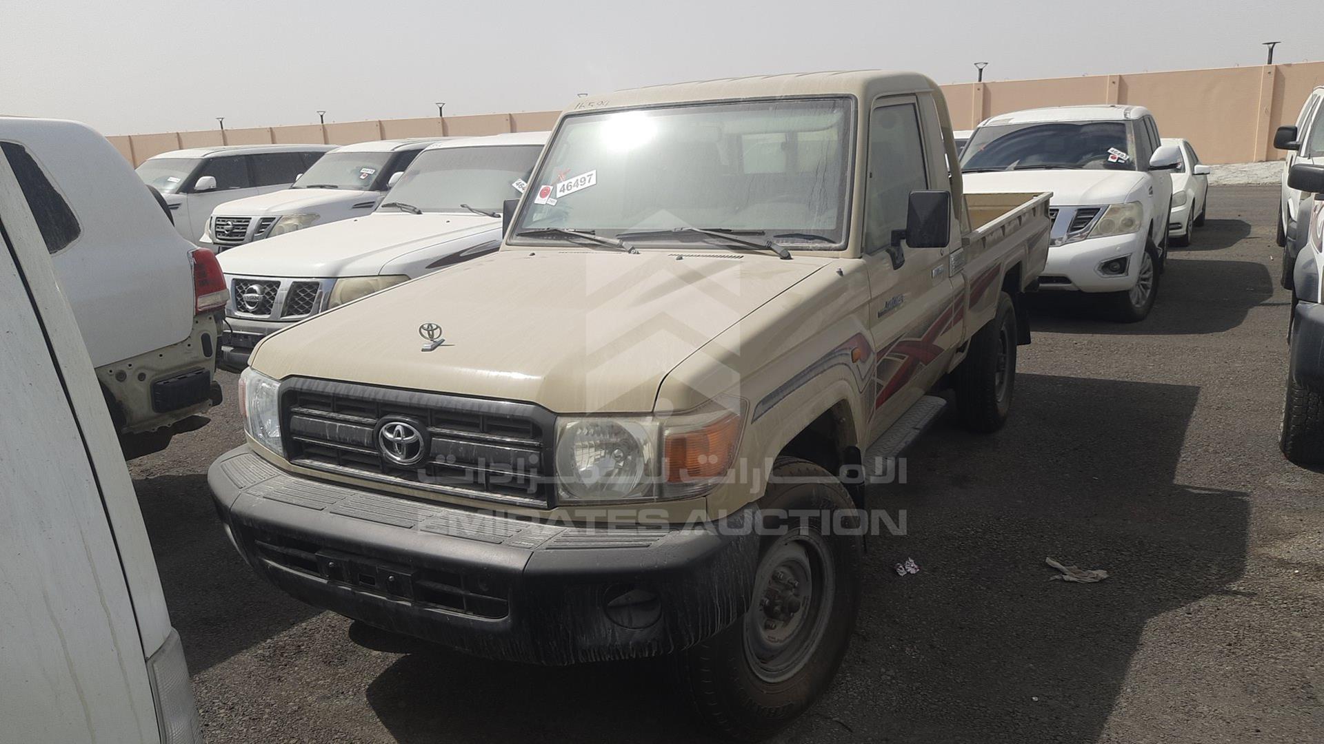 2014 TOYOTA LAND CRUISER VIN: JTFLU71J5E4319550