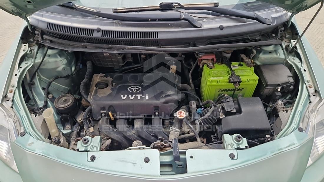 2008 Toyota Yaris — Engine Bay — Photo 37