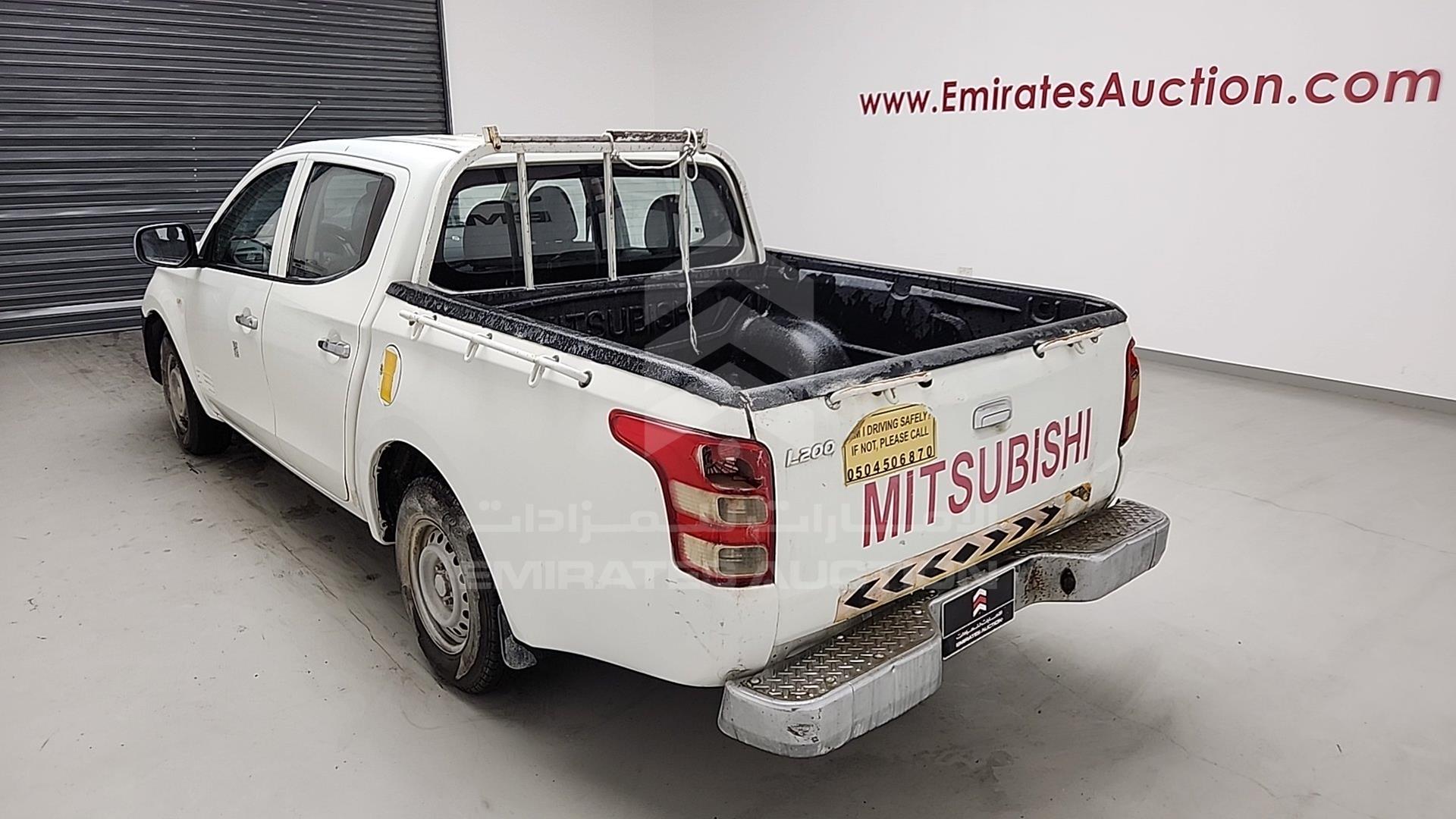 2016 MITSUBISHI L 200 VIN: MMBJNKJ40GH003029