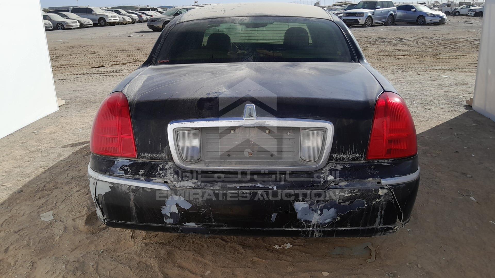 2007 LINCOLN TOWN CAR VIN: 1LNHM82V87Y607303