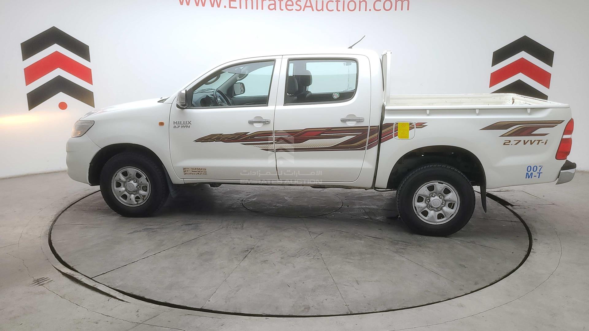 2013 TOYOTA HILUX VIN: MR0FX22G8D1360307