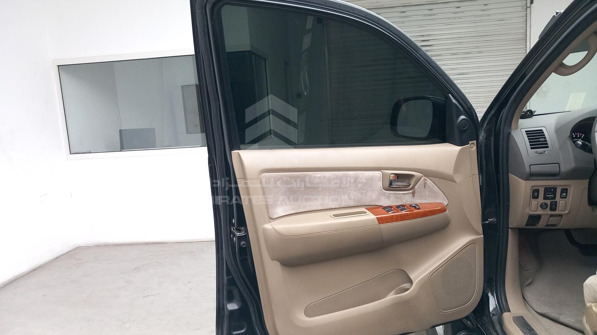 2009 TOYOTA FORTUNER VIN: MHFYU59G397010714