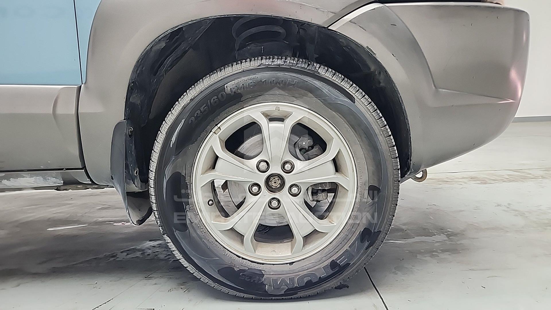 2009 HYUNDAI TUCSON VIN: KMHJM81BX9U992446