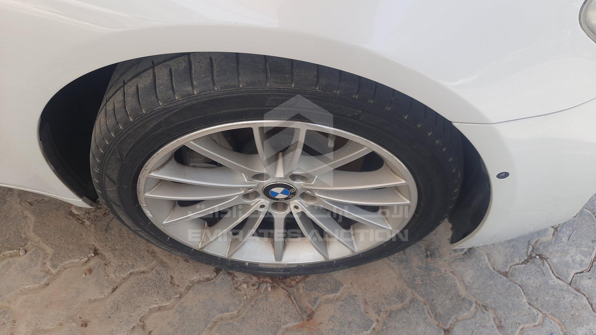 0 BMW --- VIN: WBAYE2108DDZ42176