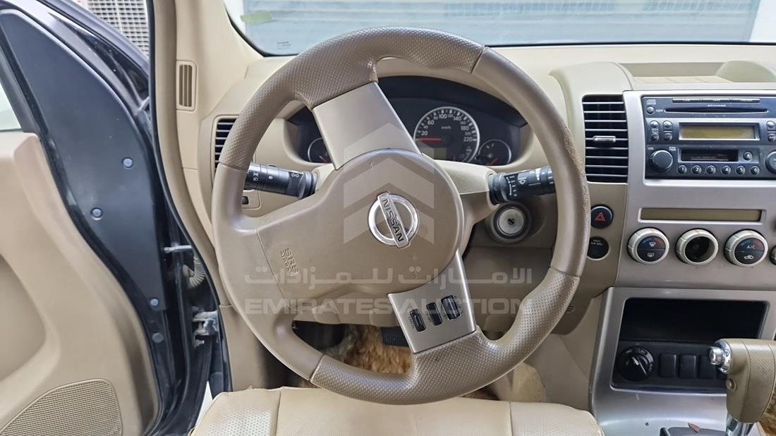 2006 Nissan Pathfinder — Steering & Mounted Controls — Photo 16