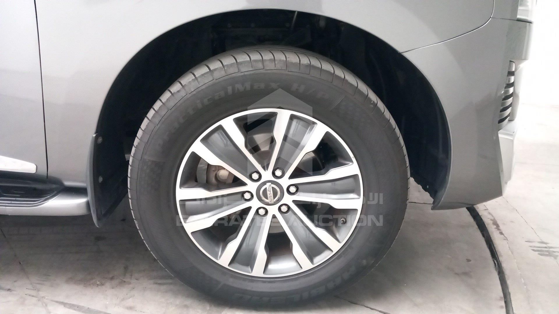 2017 NISSAN ARMADA VIN: JN8AY2ND0H9005117