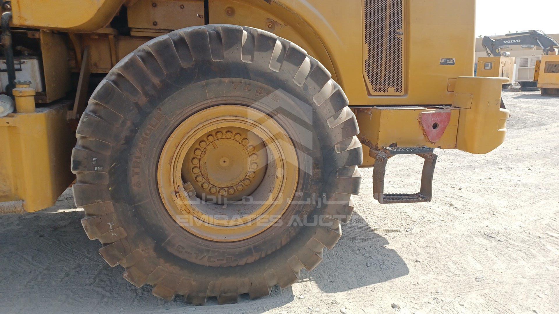 2011 CATERPILLAR 966H VIN: CAT0966HTA6J01363