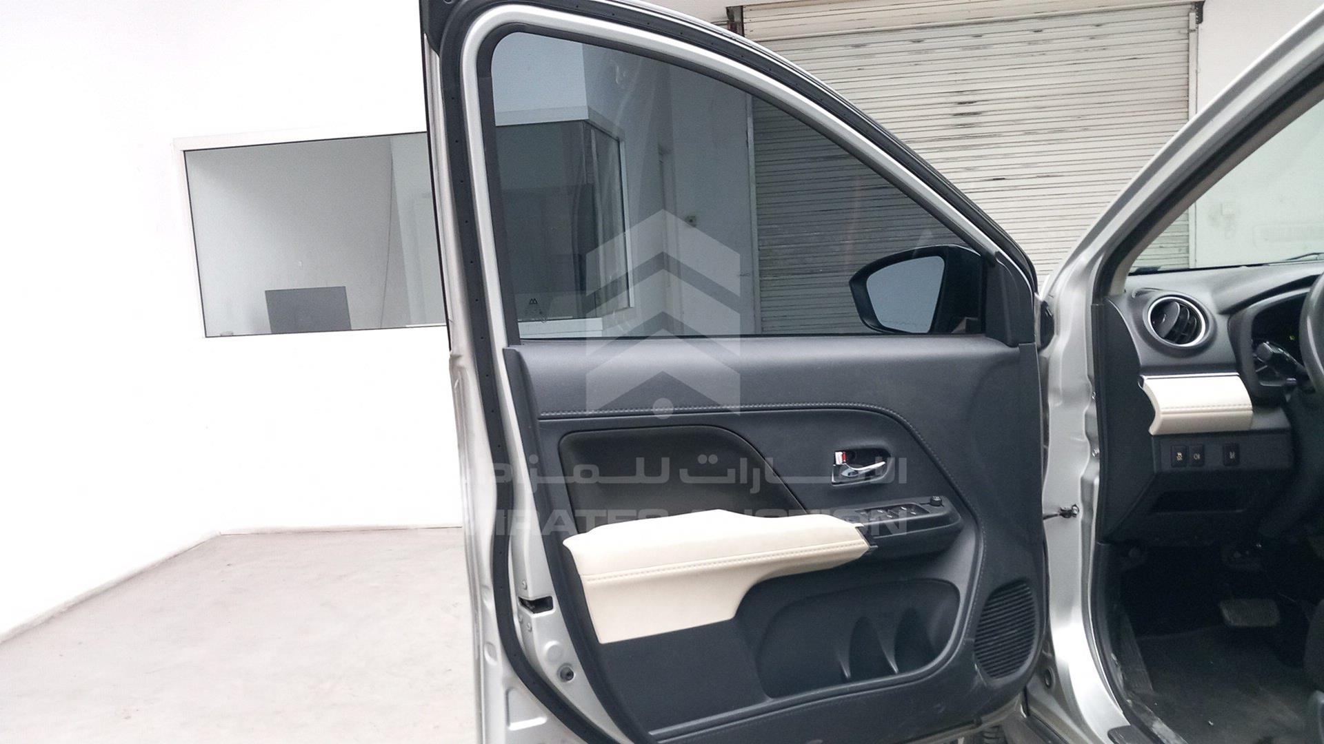 2019 TOYOTA RUSH VIN: MHKEF8BF4KK001301