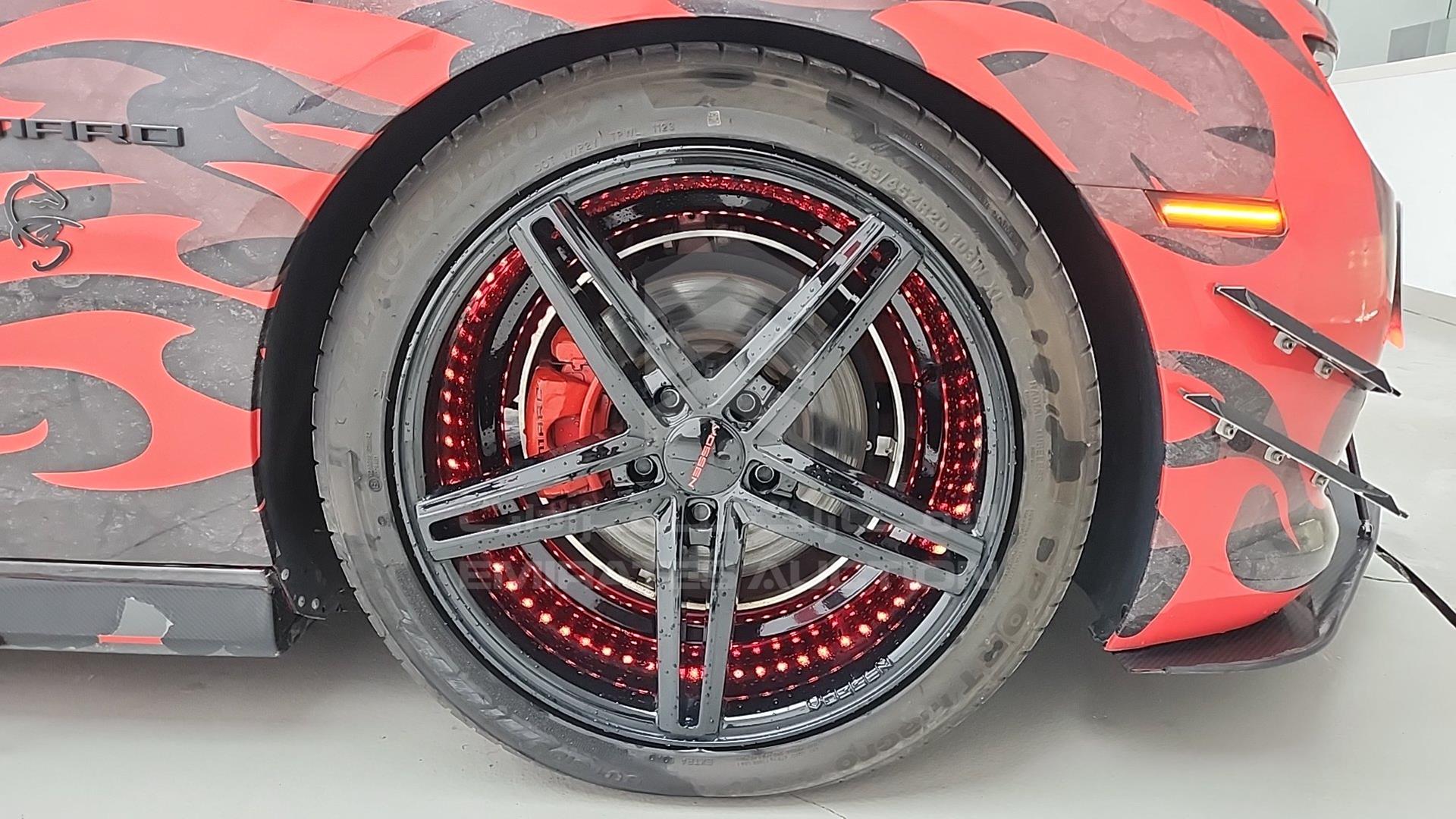 2015 CHEVROLET CAMARO VIN: 2G1F91E32F9211443