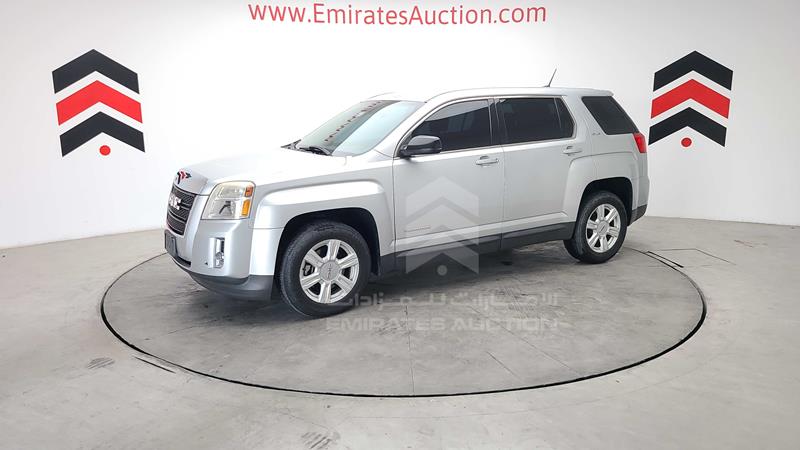 2GKAL8EKXF6303229 Auction: EmiratesAuction Lot: 412016 2GKAL8EKXF6303229 GMC Terrain 2015 SILVER Photo 56