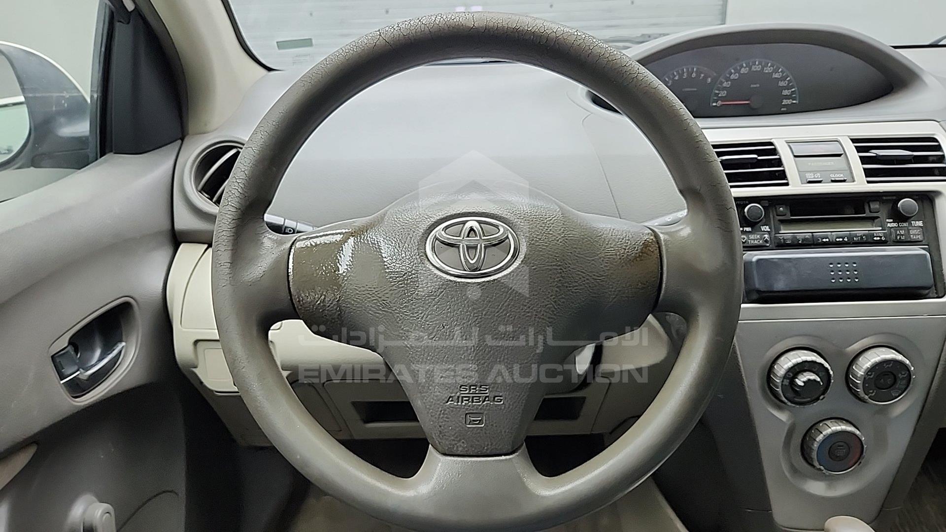 2009 TOYOTA YARIS VIN: JTDBW923094025814