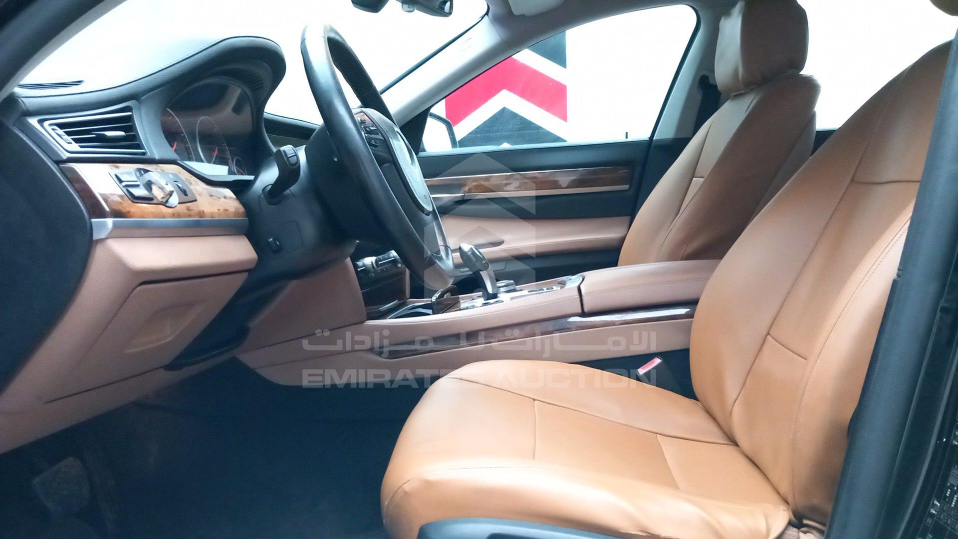 2014 BMW 730 VIN: WBAYE2104ED304802