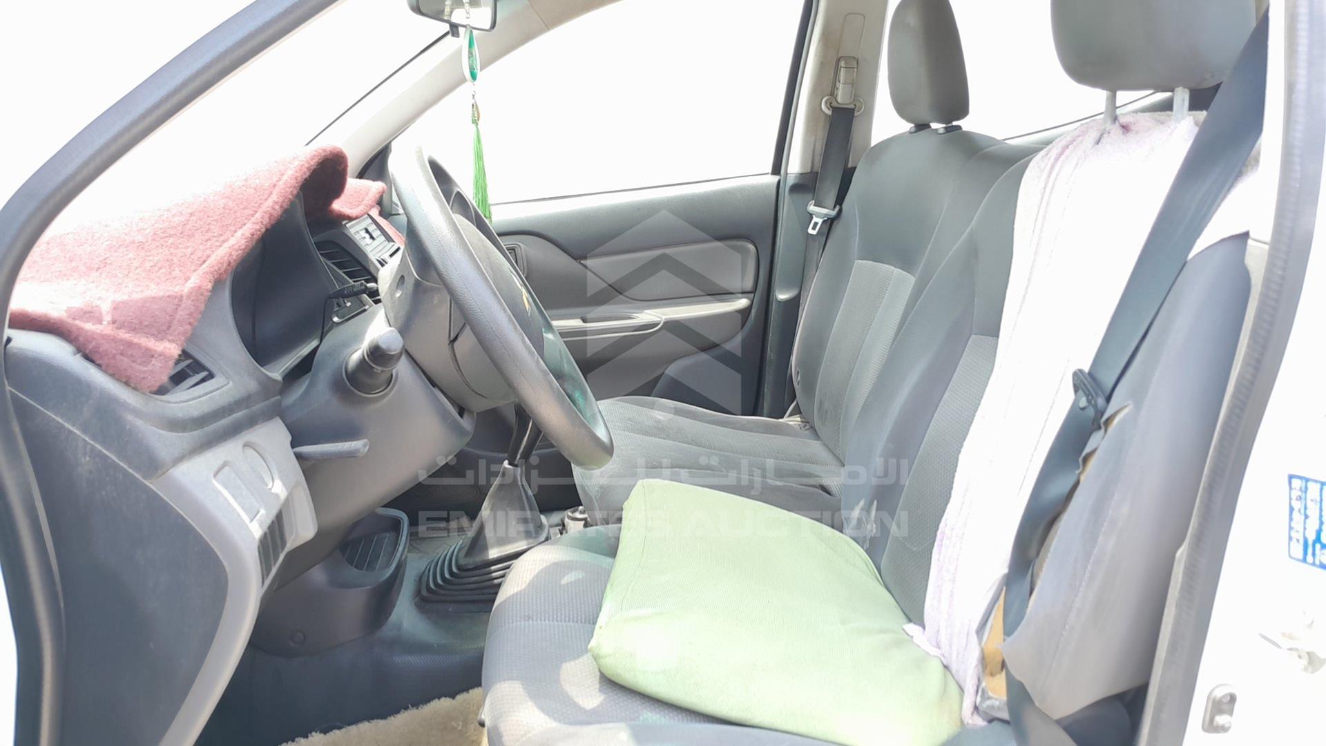 2016 MITSUBISHI L 200 VIN: MMBJNKJ40GH065288