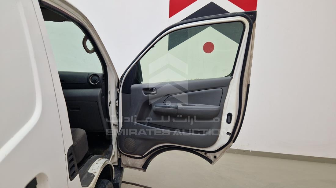 2015 Nissan Urvan — Front Right Door — Photo 19