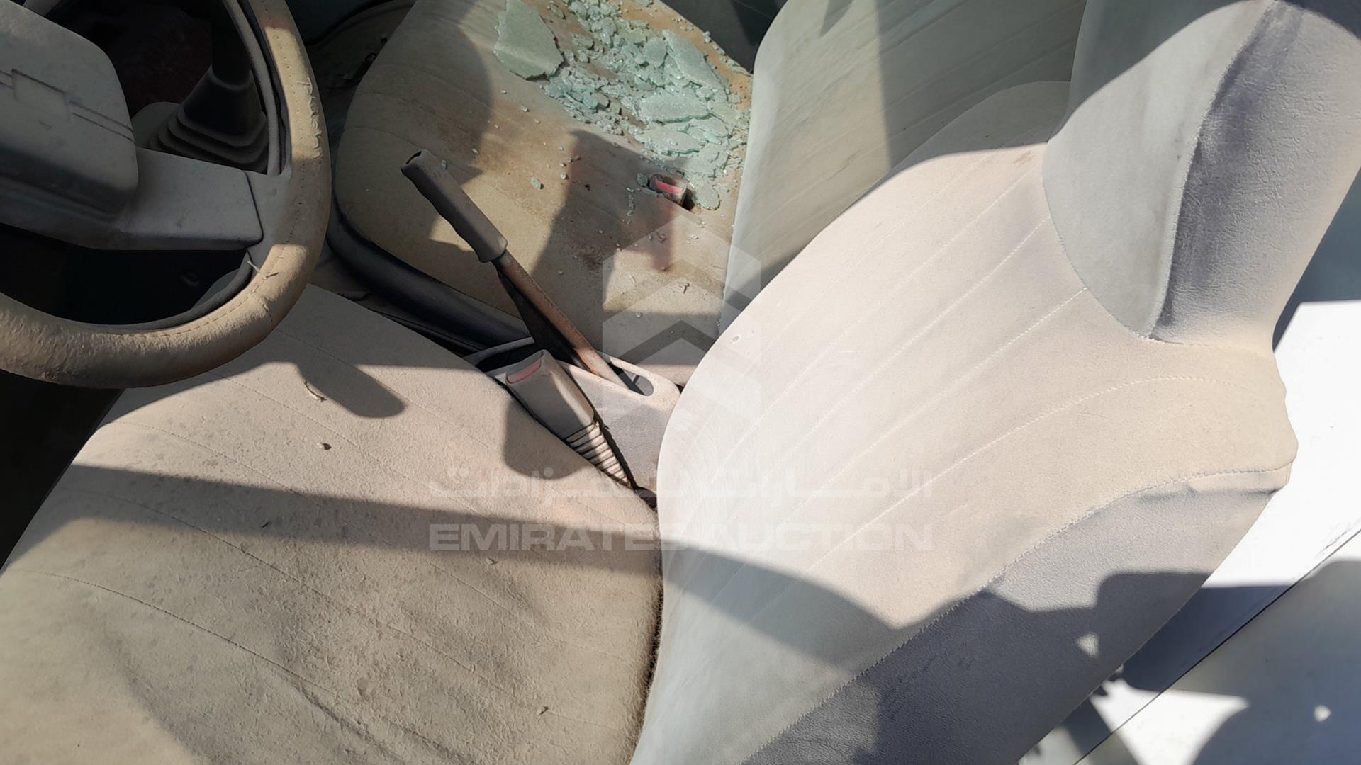 2004 MITSUBISHI L 300 VIN: JMYGNP03V5A770856