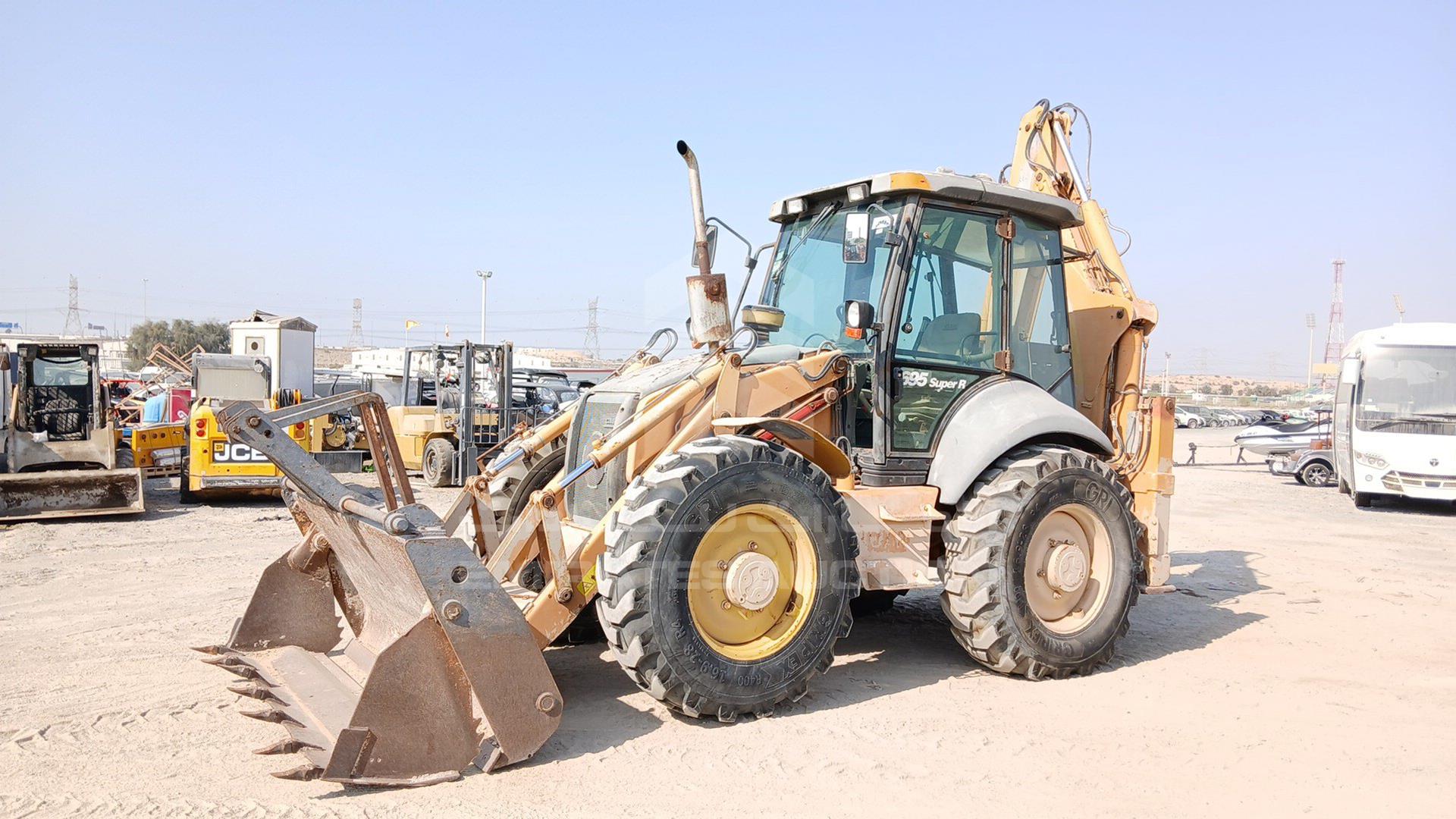2009 CASE 580 SR VIN: N8GH20400