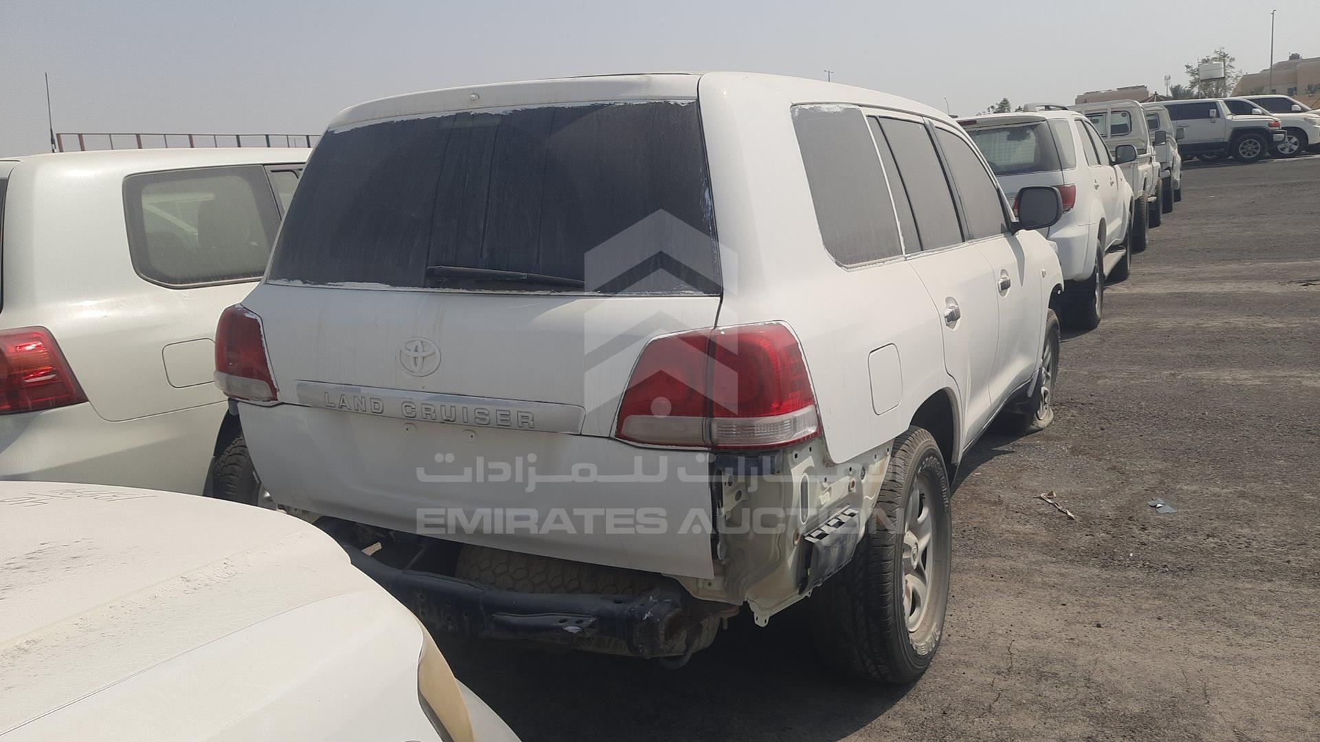 2011 TOYOTA LAND CRUISER VIN: JTMDU09J1B4033618