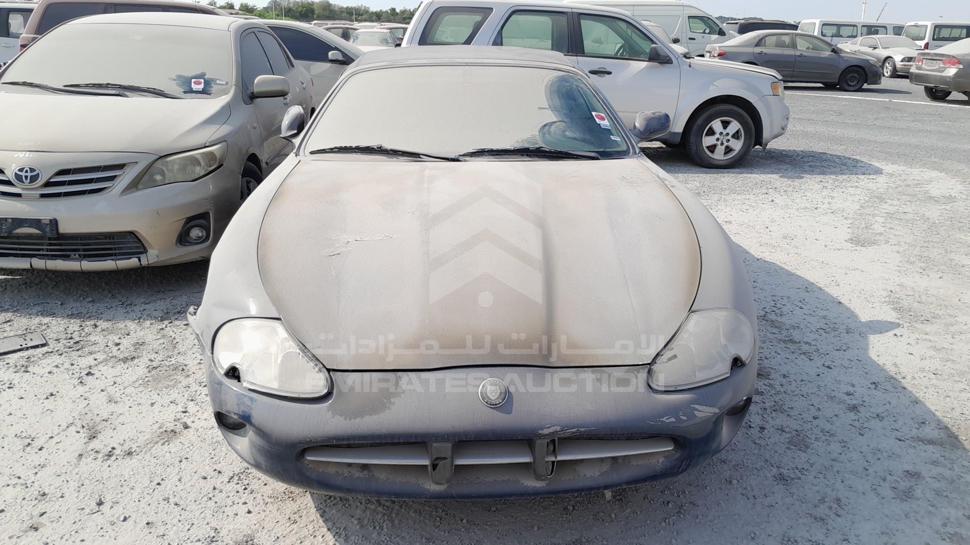 1998 JAGUAR XK VIN: SAJJGAFD4AC018861