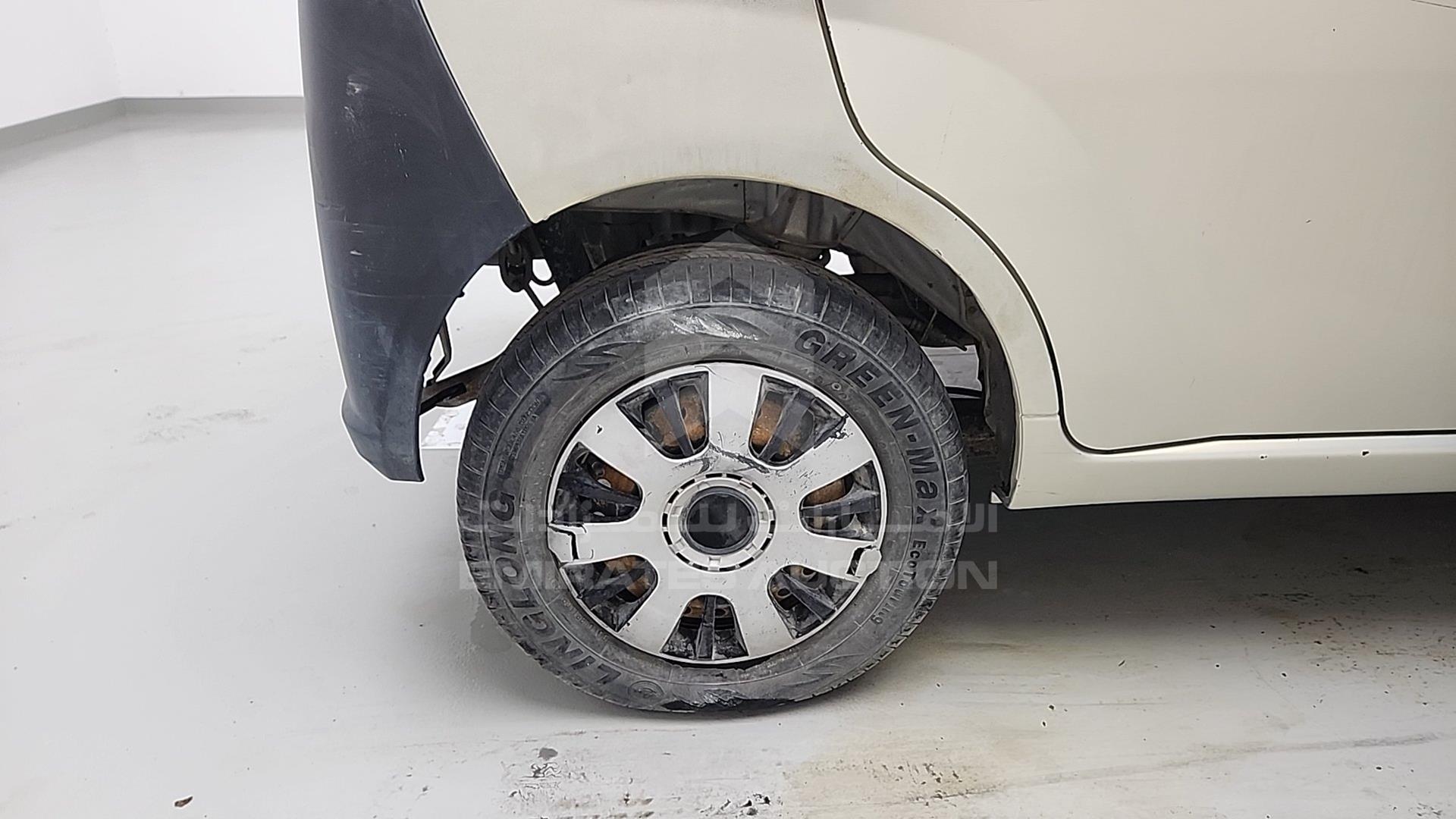 2006 DAIHATSU CHARADE VIN: JD1GL100561051900
