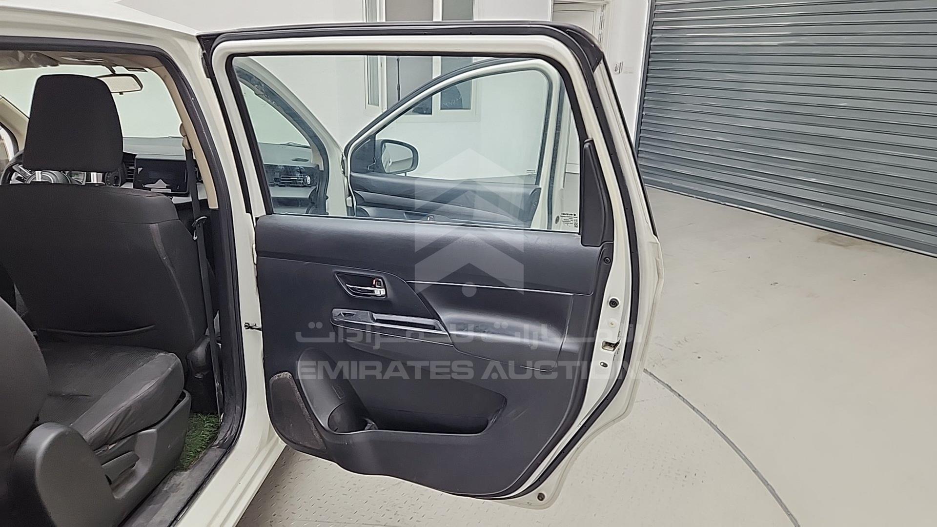 2019 SUZUKI ERTIGA VIN: MA3NC2B19KA124115