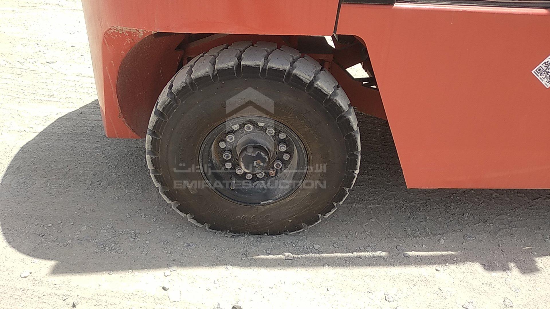 2023 FORKLIFT --- VIN: 2308AG1048K