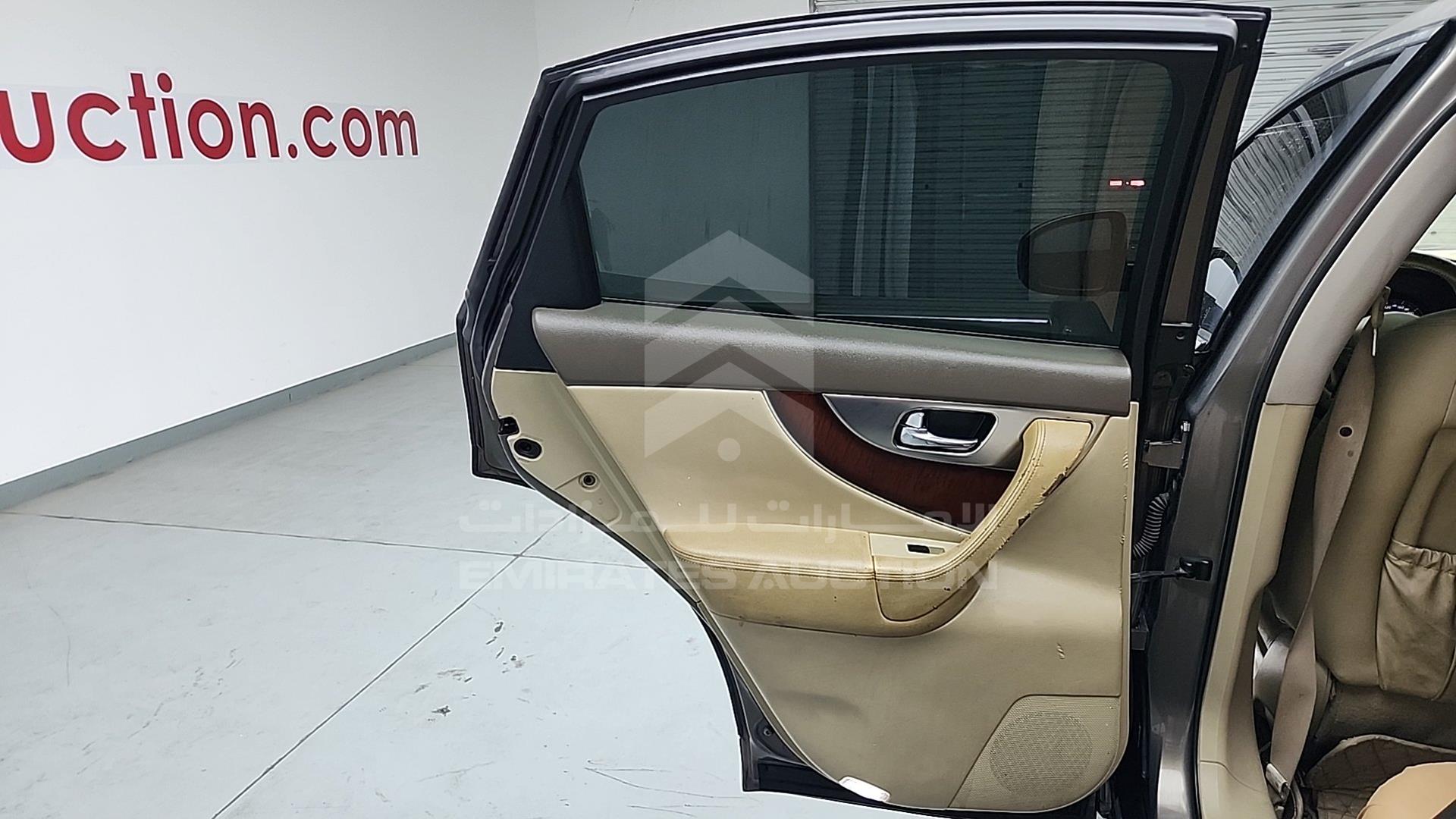 2009 INFINITI FX 35 VIN: JNRAS15Y49M502177