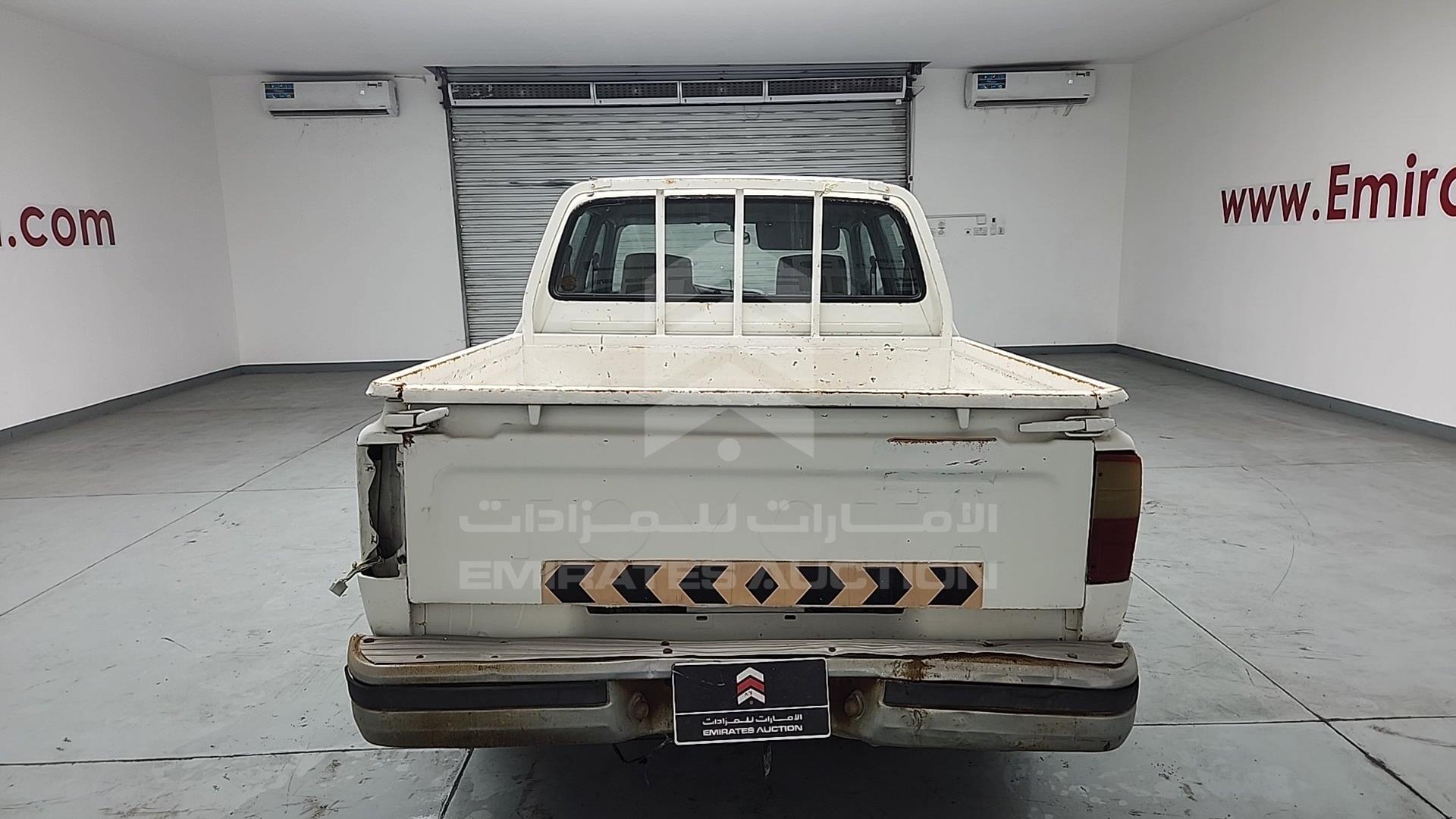 2005 TOYOTA HILUX VIN: JTFEM426450162201