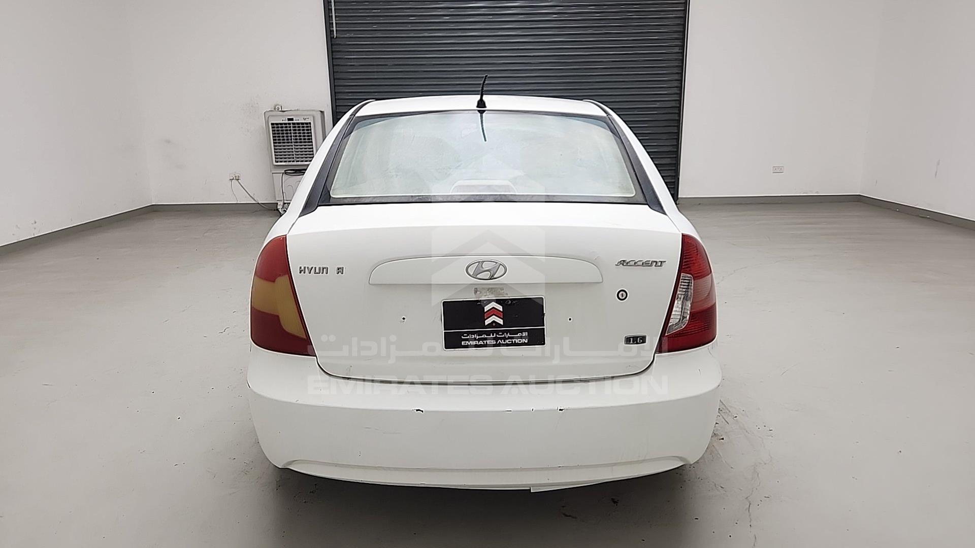 2011 HYUNDAI ACCENT VIN: KMHCM41C1BU530891