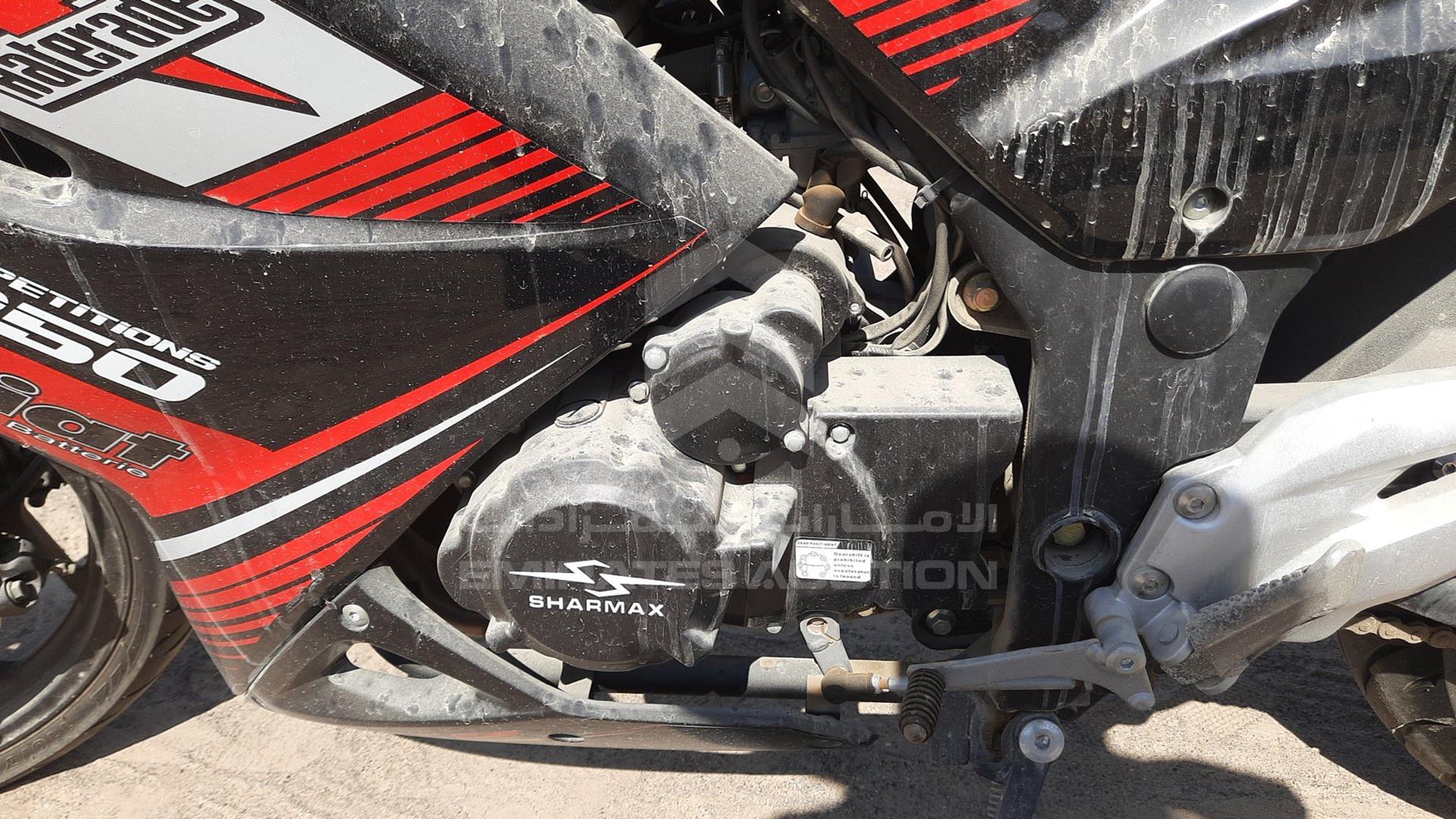 0 MOTORBIKE --- VIN: HY2PEANDXPB000392