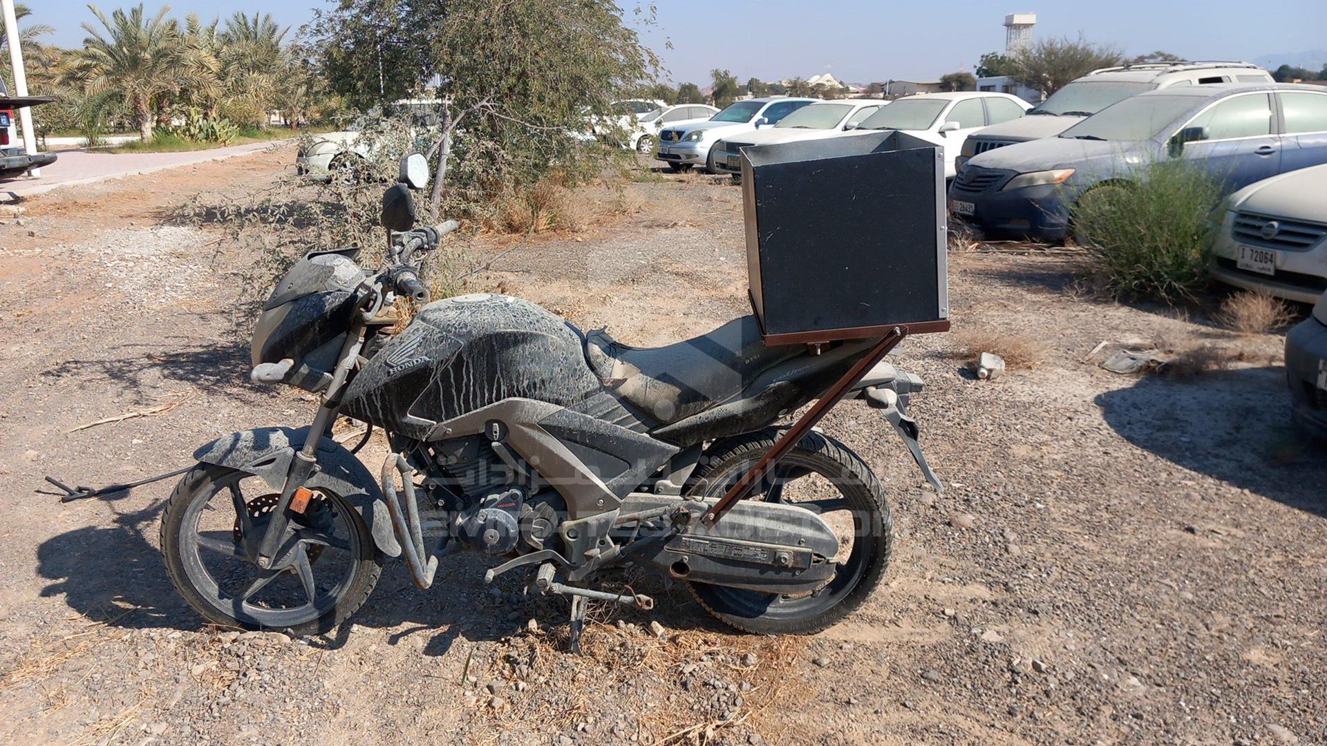 0 HONDA UNICORN VIN: ME4KC2034G8000816