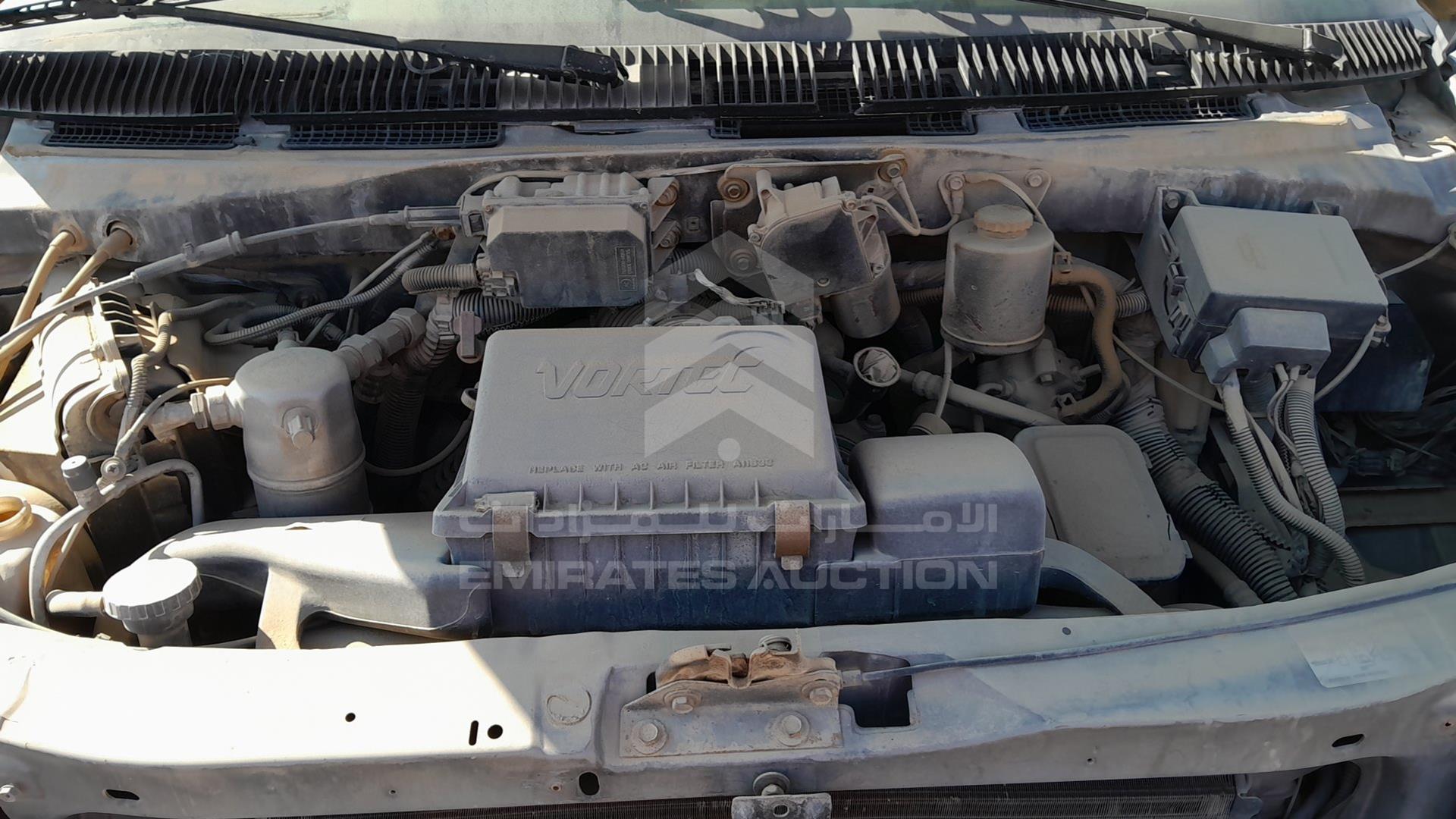 0 CHEVROLET --- VIN: 1GNDM19W2VB155333