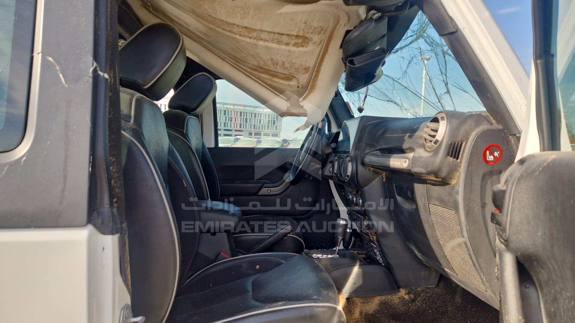 2017 JEEP WRANGLER / VIN: 1C4BJWAG0HL521010