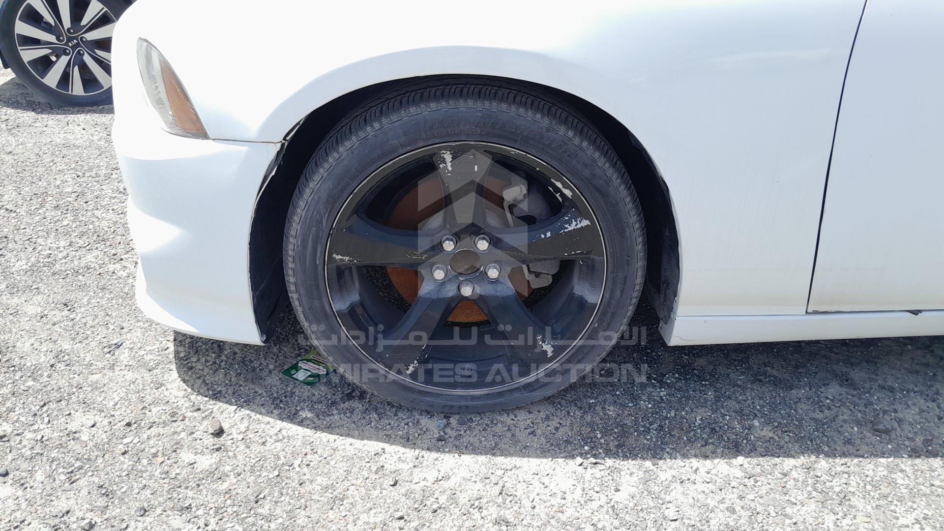 2014 DODGE CHARGER VIN: 2C3CDXCT2EH232073