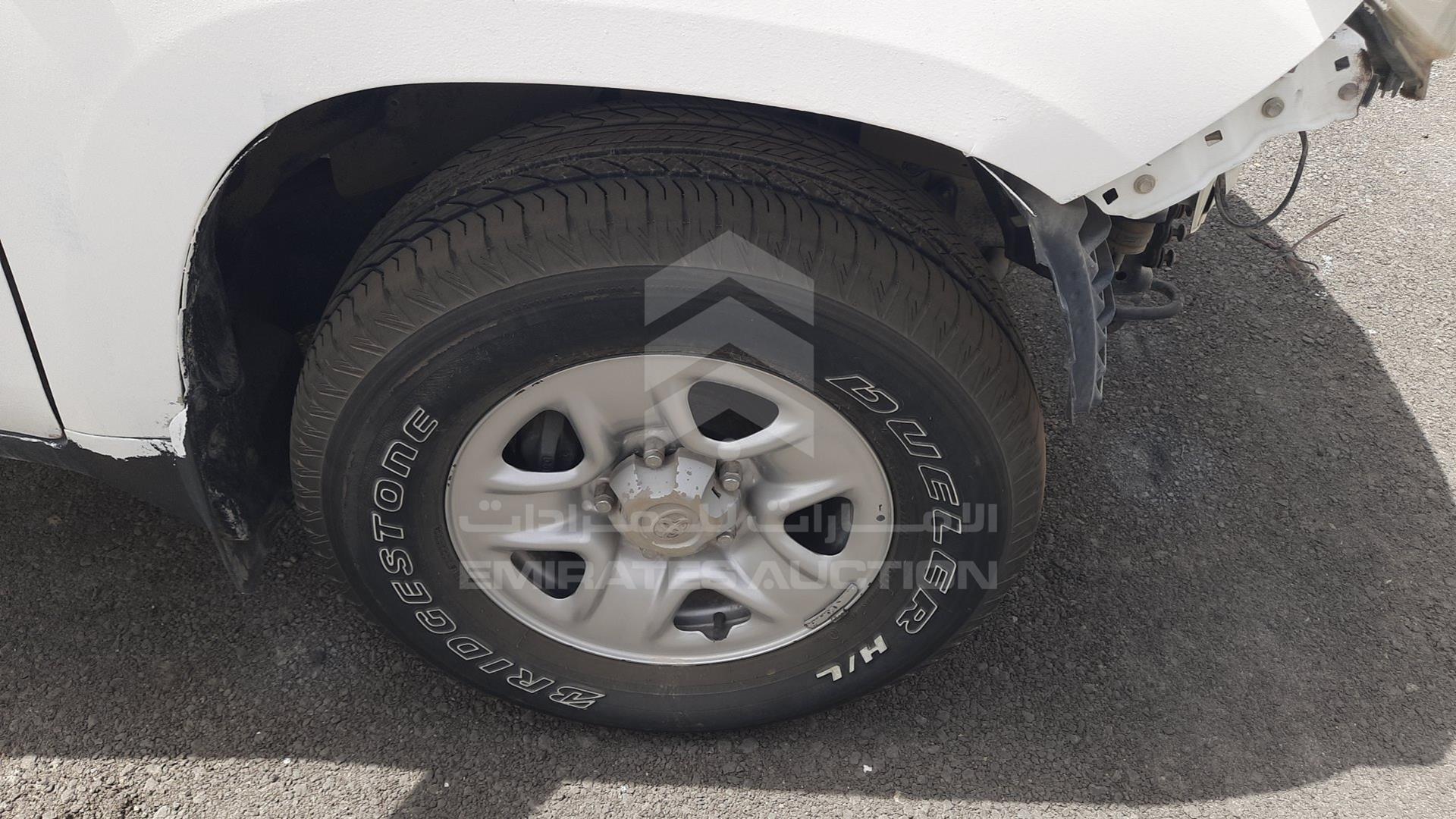 2011 TOYOTA LAND CRUISER VIN: JTMDU09J8B4034801