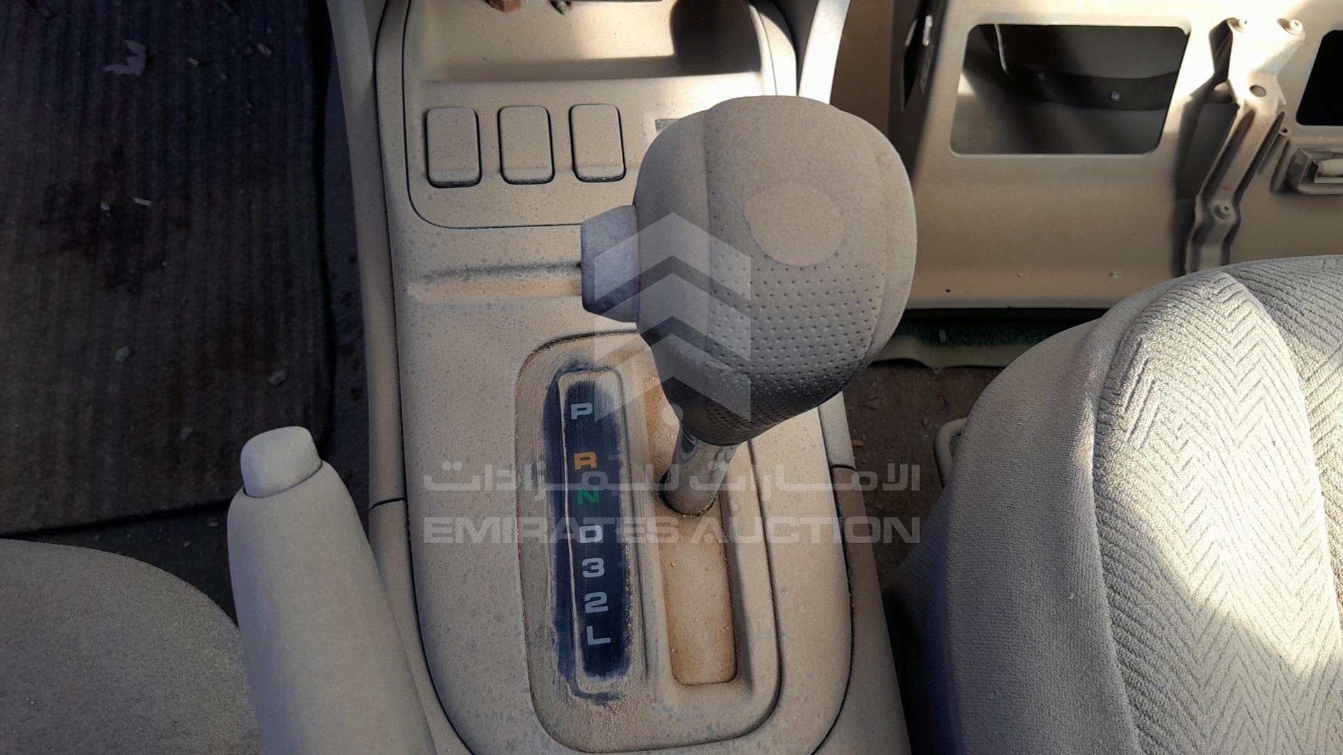 2000 HYUNDAI SONATA VIN: KMHEM41BPYA264462