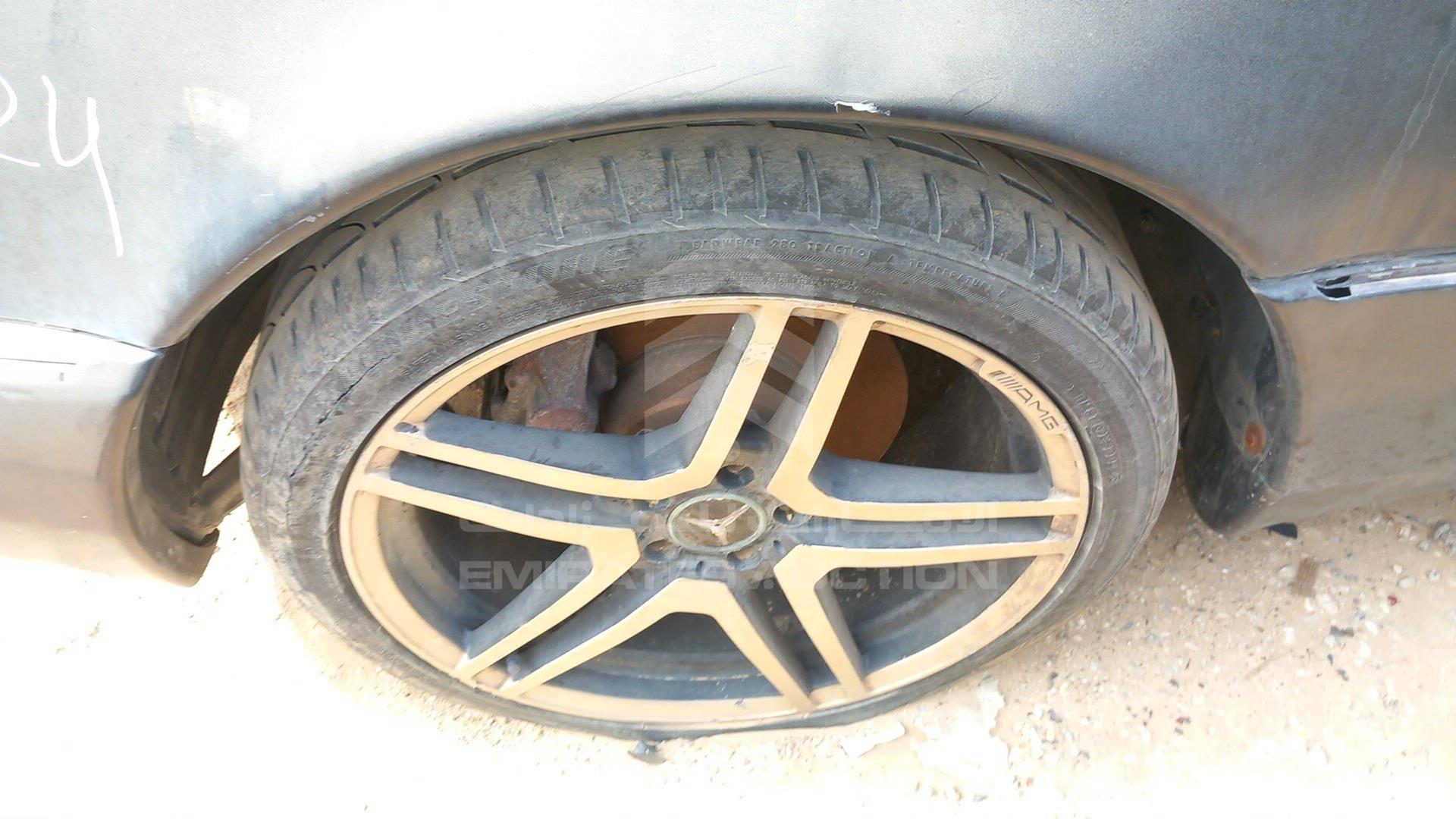 0 MERCEDES CL 500 VIN: WDB1400701A188844