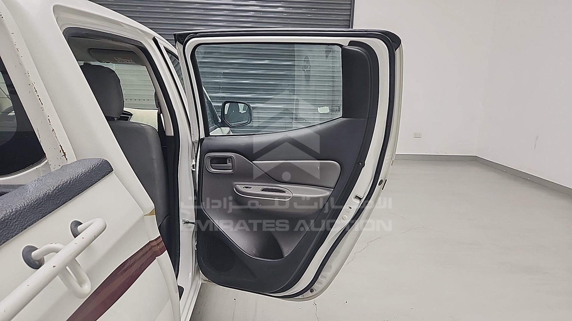 2018 MITSUBISHI L 200 VIN: MMBMG35HXJH020704