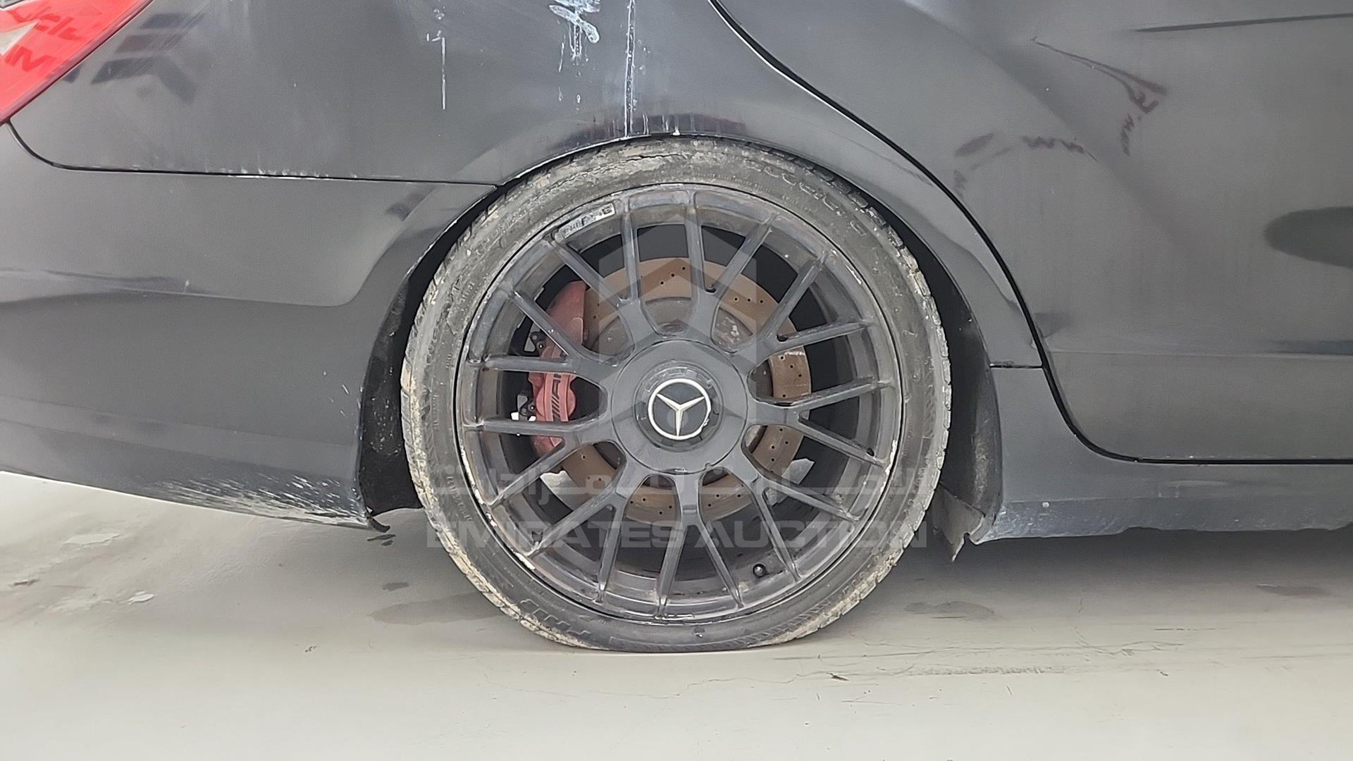 2012 MERCEDES CLS 63 AMG VIN: WDDLJ7EB3CA052689