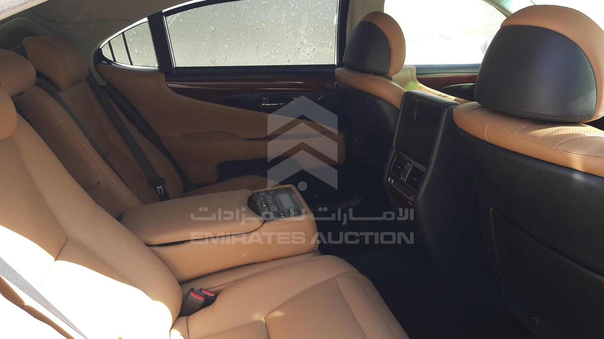 2012 LEXUS LS 460 L VIN: JTHGL1EF5C5045403