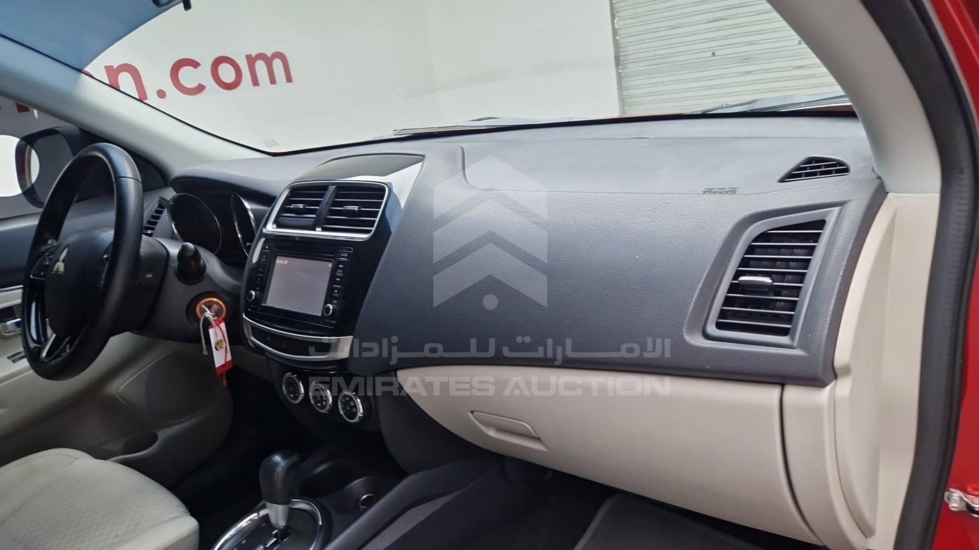2017 MITSUBISHI ASX VIN: JE4LP21U6HZ700429