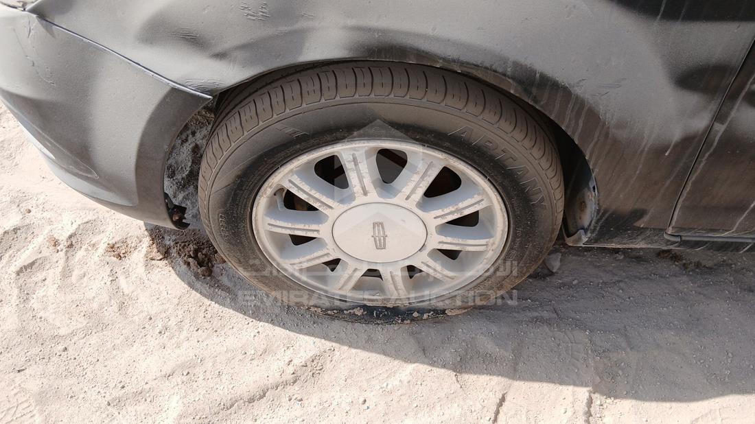 2010 Ford Focus — Front Left Tyre — Photo 33