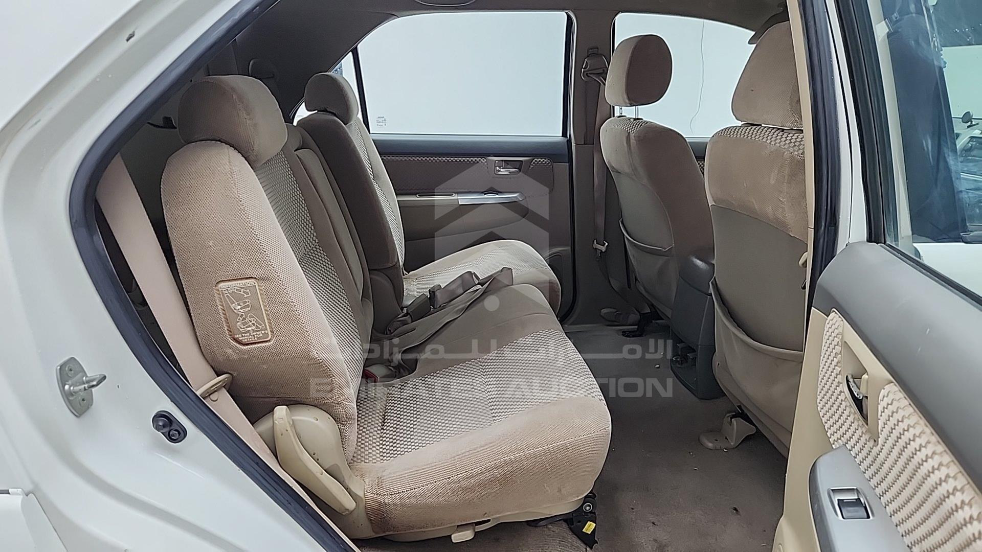 2013 TOYOTA FORTUNER VIN: MHFYX59G9D8050239