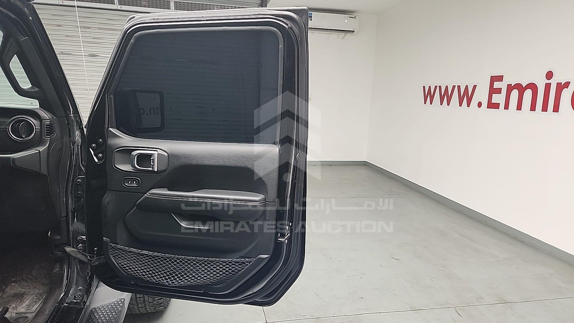 2020 JEEP WRANGLER / VIN: 1C4HJXEG0LW156880