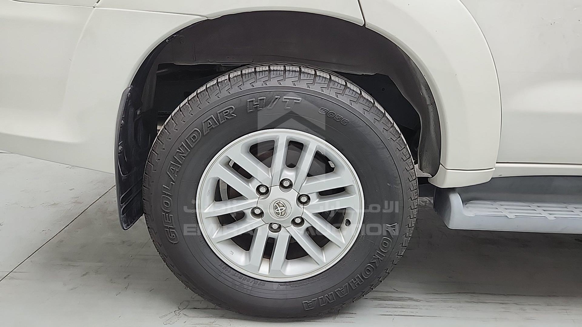 2014 TOYOTA FORTUNER VIN: MHFYU59G0E7034480