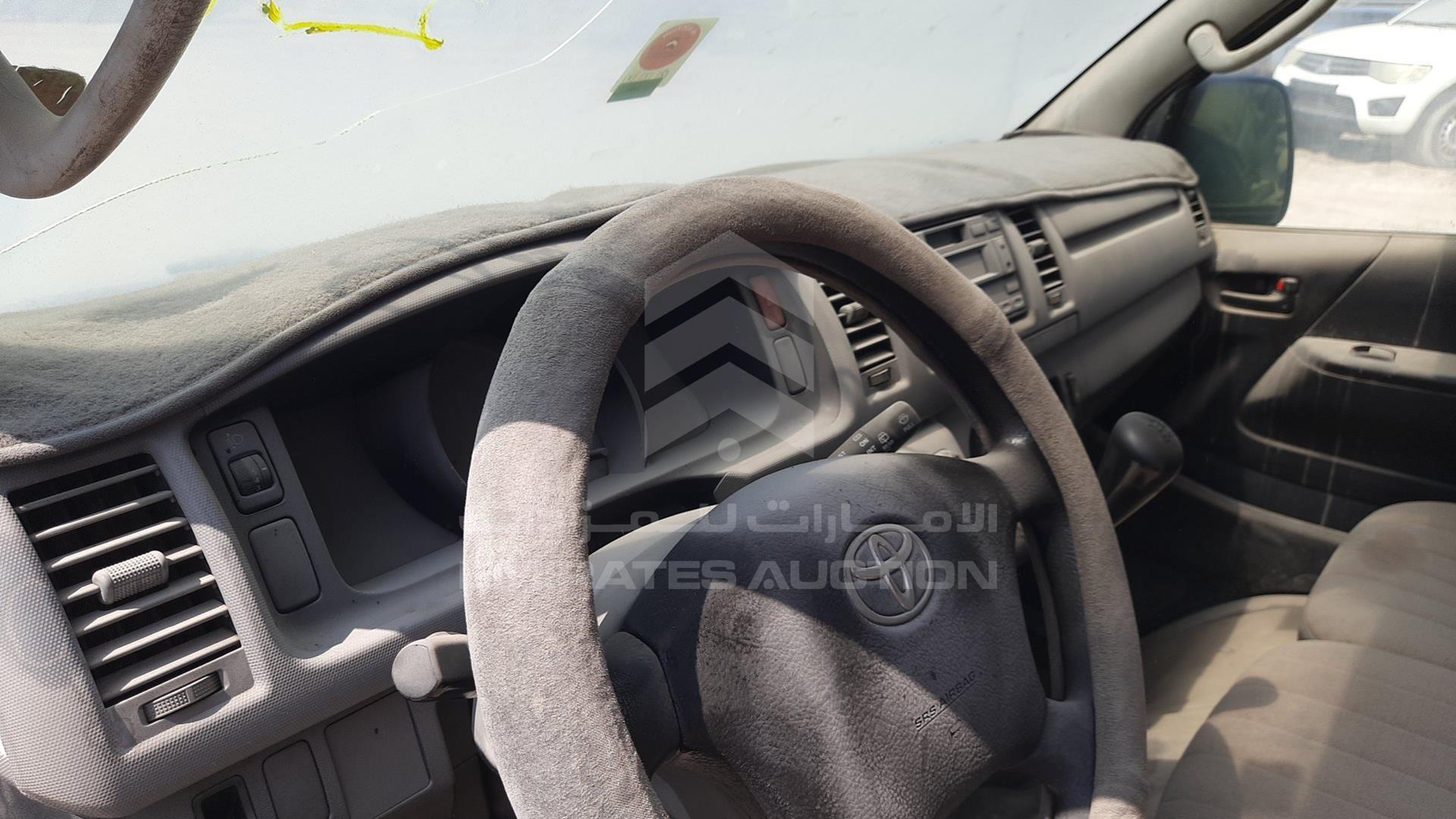 2010 TOYOTA HIACE VIN: JTGJX02P8A0033083