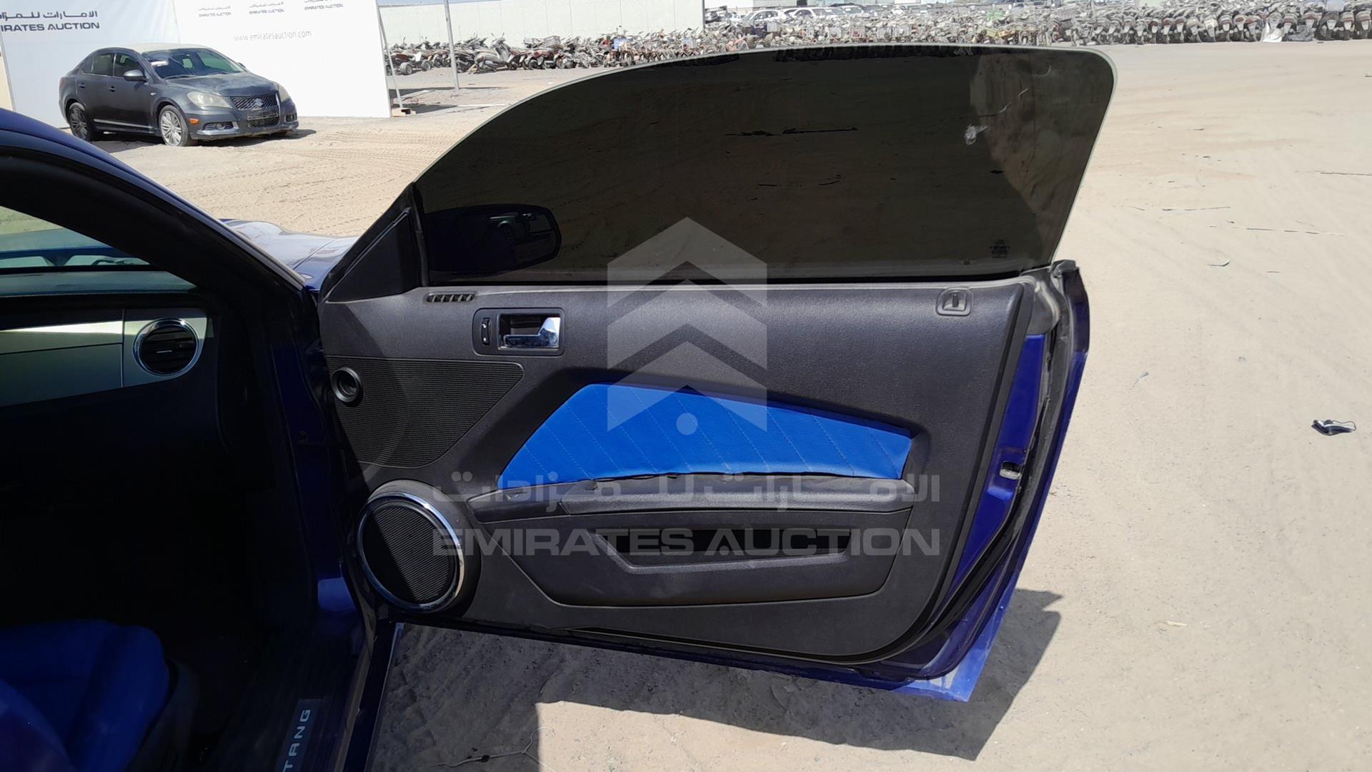 2013 FORD MUSTANG VIN: 1ZVBP8CF9D5215014