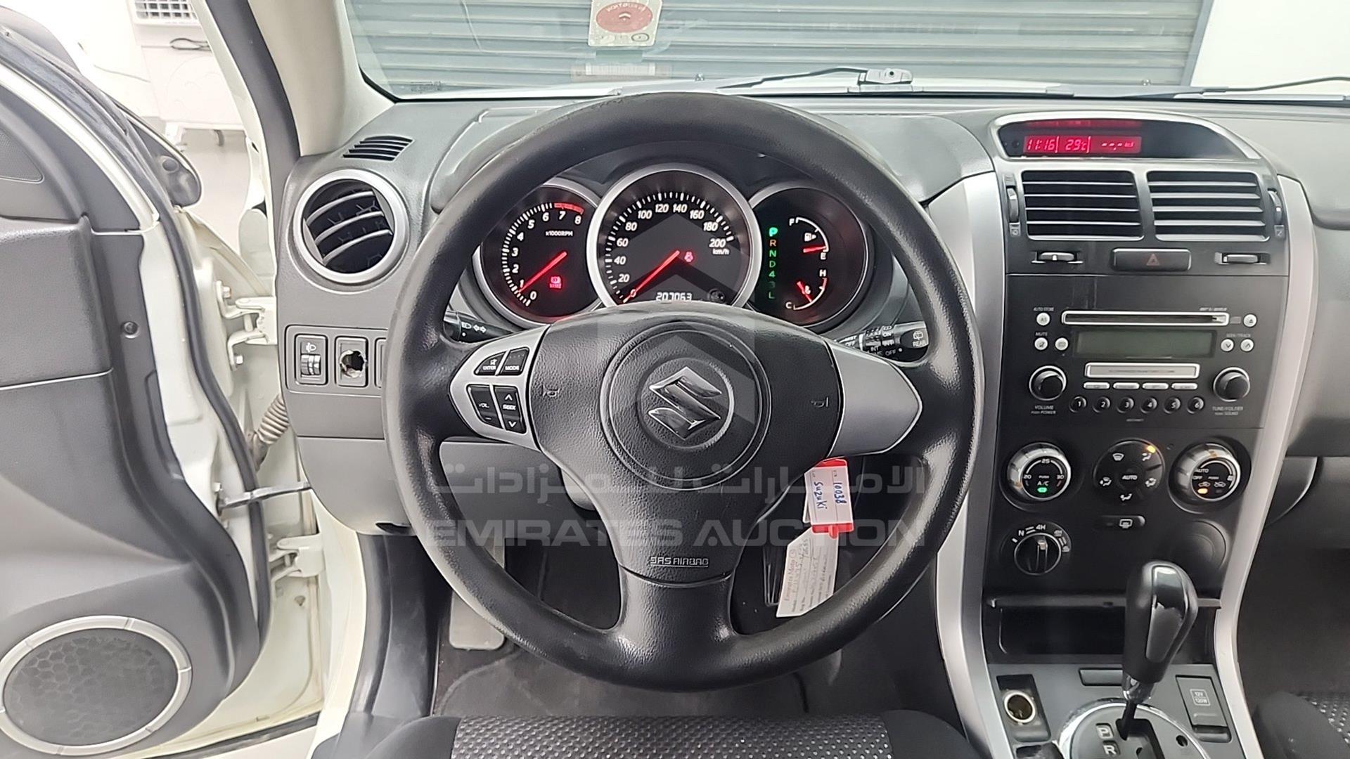 2008 SUZUKI GRAND VITARA VIN: JS3TD94V184110038