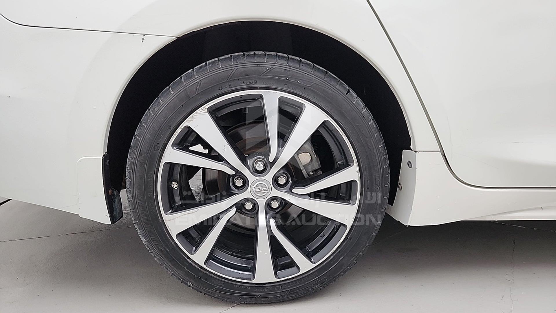 2016 NISSAN MAXIMA VIN: 1N4AA6APXGC389051