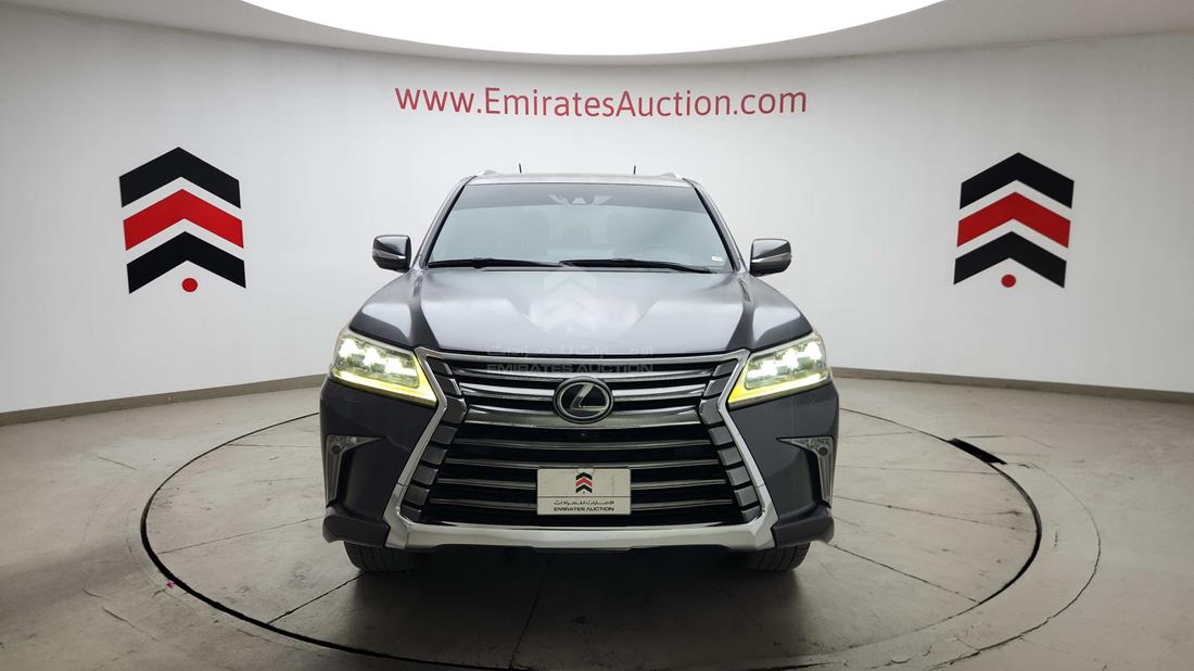 2017 Lexus LX 570 — 360-degree view